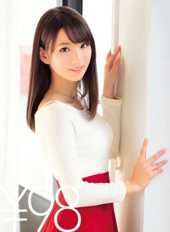 【衝撃デビュー】【特価】西内るなちゃんの、デビュー作初セックスでの中出し動画がお手頃価格で登場。じっくりじらされ生で挿入。更に初セックスにして3P！二人の生チ〇ポがるなちゃんを責める。1対1になって背面騎乗位で結合部丸見えで突き上げられ、最後は正常位でたっぷり中出し！｜td017dvaj00120